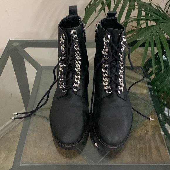 🔥1/2 of Summer Sale!🔥 REBECCA MINKOFF Janyi Boots - Picture 2 of 11